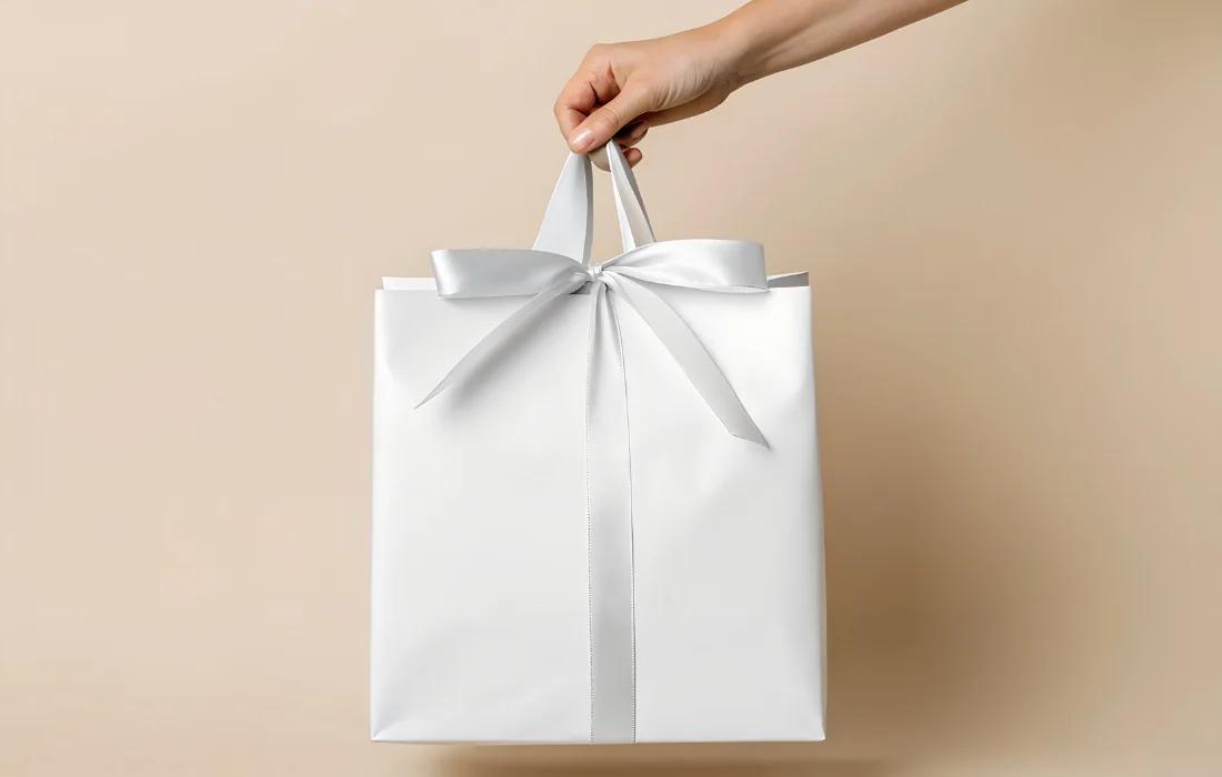 Luxury Gift Bag with Velvet Handle and Hot Stamping - Extra Large 34x13x40cm
