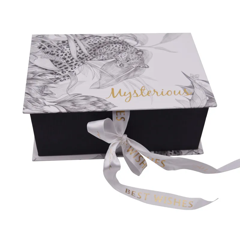 Black Rigid Box with Patterned Lid - Small 24x18x8cm